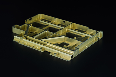 机载供氧气源底板